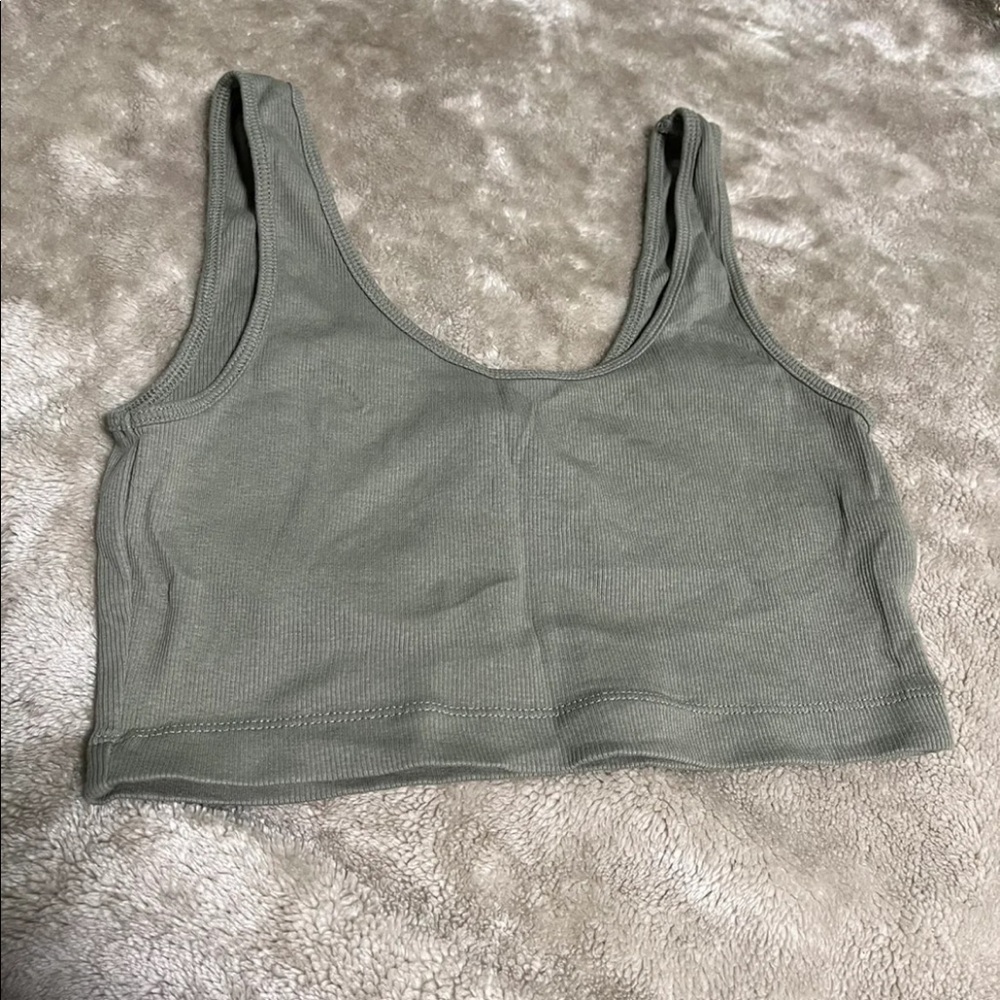 Green crop top